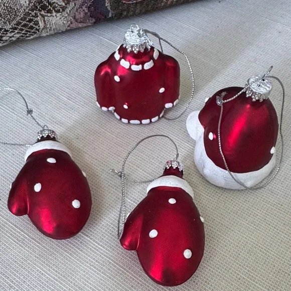 Set of 4 Red Glass Ornaments – Mittens, Sweater & Hat - Picture 3 of 4